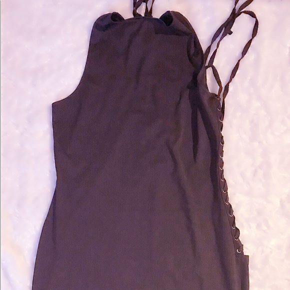 Strappy Bodycon Sheath Dress - Picture 4 of 4